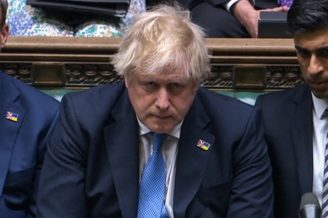 Angleterre : scandale du « partygate », Boris Johnson s’excuse devant le parlement